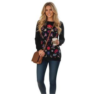 Black Floral Embroidered Cottagecore Sweater M Pullover Art To Wear Cotton Wool